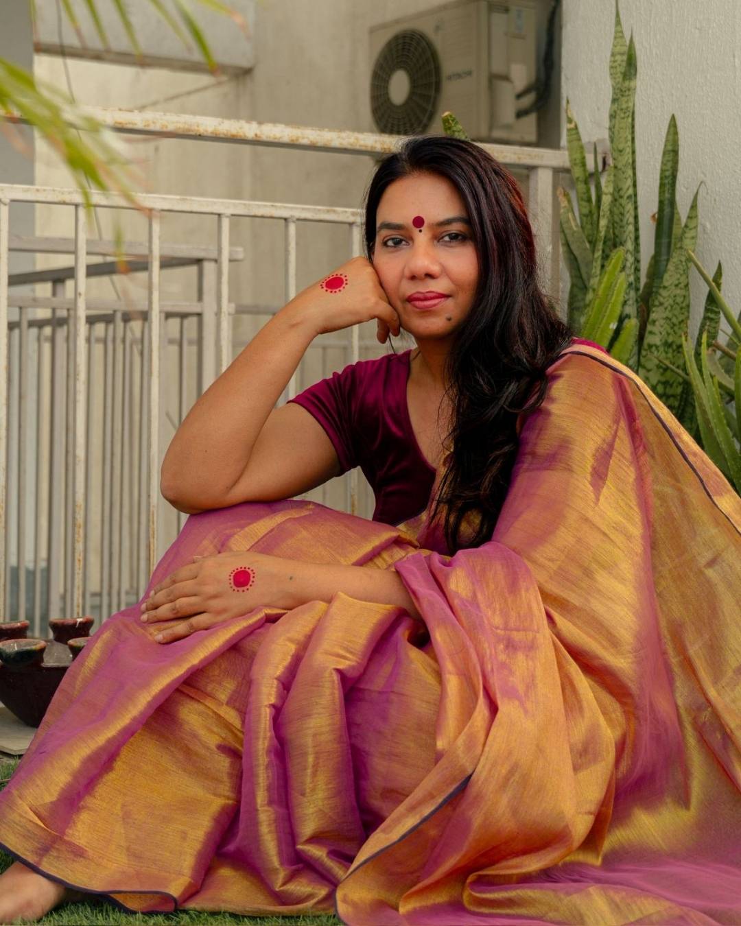 Royal Radiance Khadi Tissue Saree